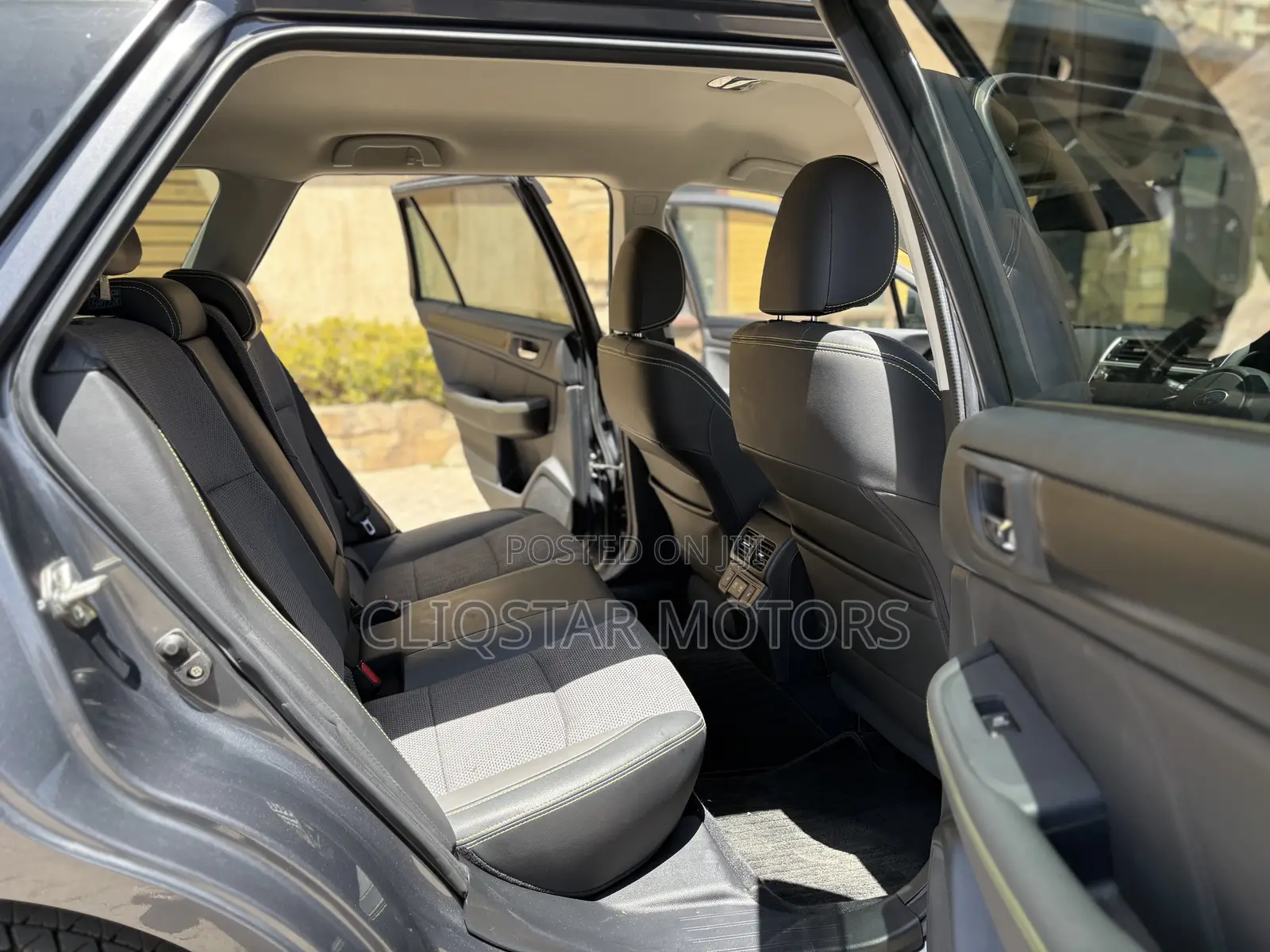 Subaru Outback 2.5i Limited AWD 2019 Gray