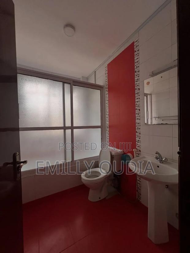 3bdrm Apartment in Valley Arcade for rent - thumbnail 3