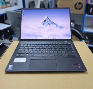 Laptop Lenovo ThinkPad X1 Carbon Gen11 16GB Intel Core i7 SSD 512GB