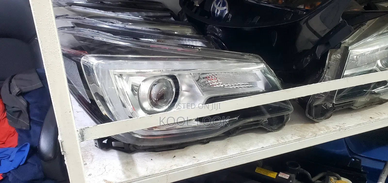 2018 Subaru Forester SJG Xenon Headlights (8q)