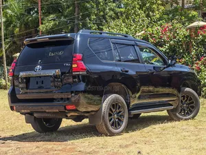 Toyota Land Cruiser Prado 2020 Black