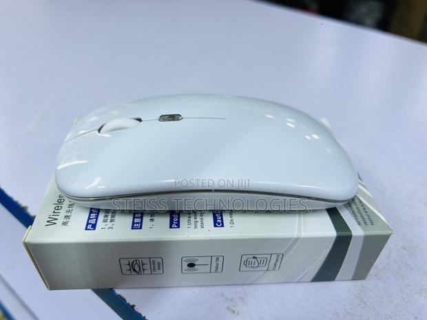 White Rechargeable Mouse - thumbnail 3