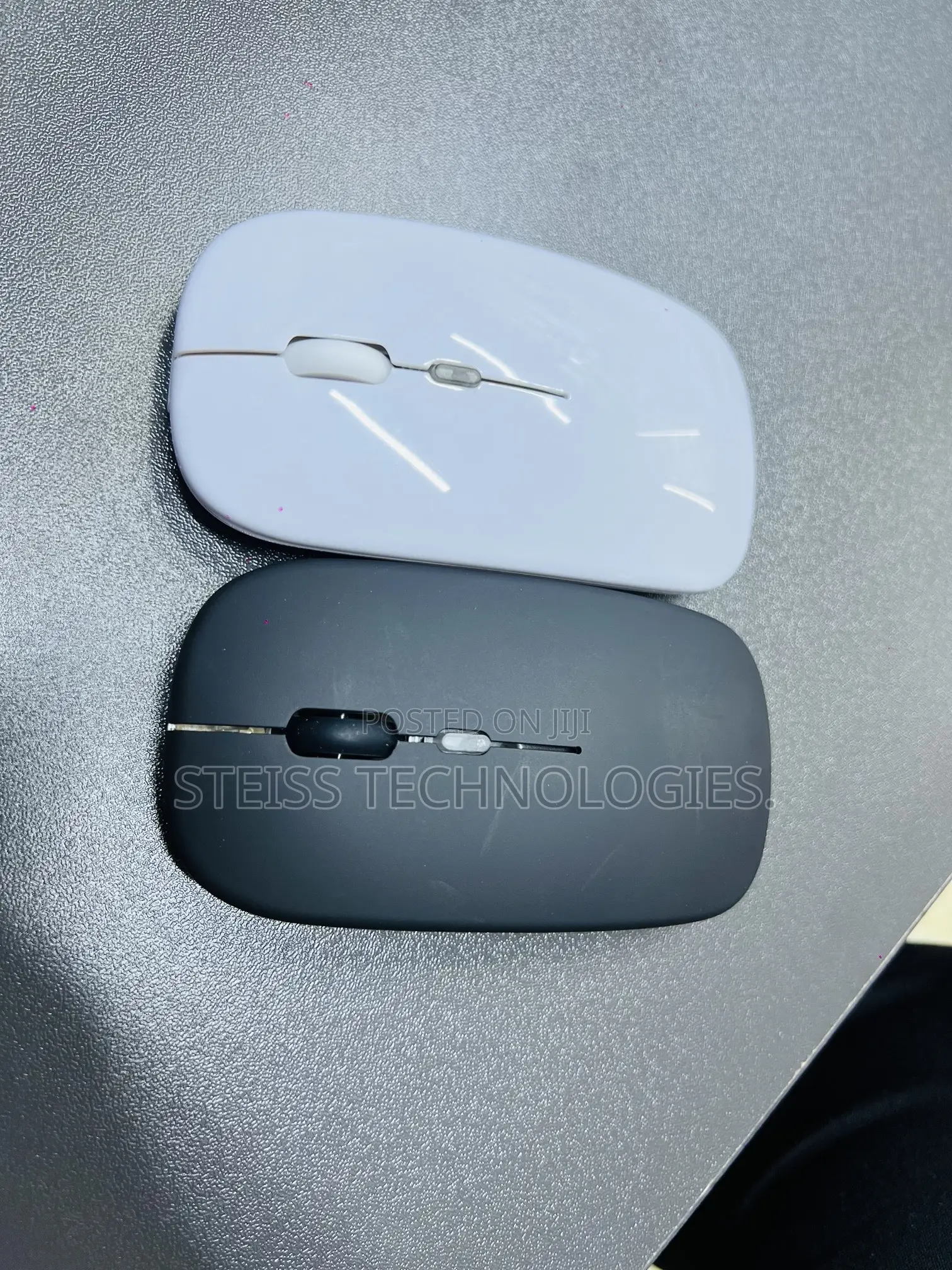 White Rechargeable Mouse