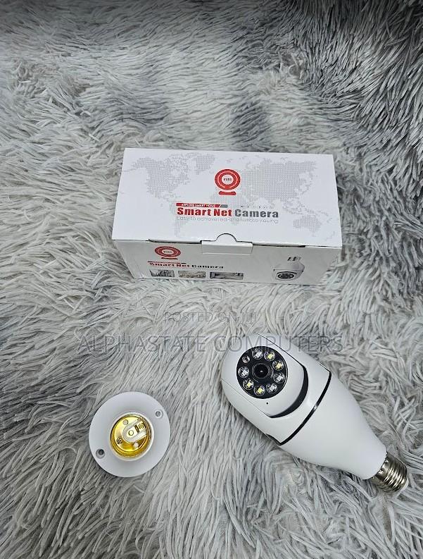 Bulb PTZ Camera Smart Home CCTV With Auto Tracking and Night Vision - main view