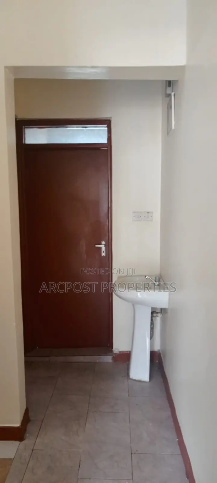 4bdrm Maisonette in Greenfields for sale