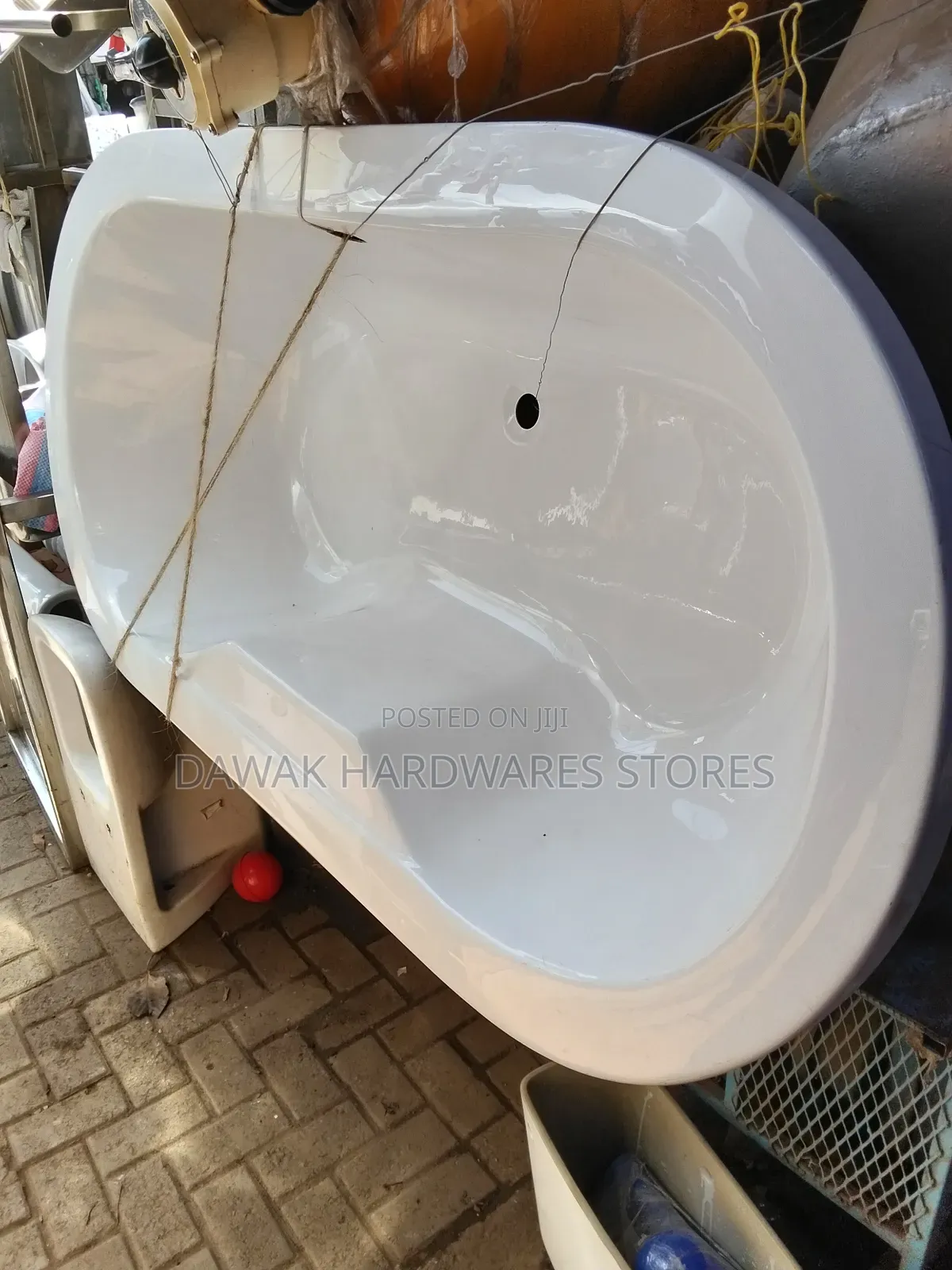 Large Acrylic Bathtub