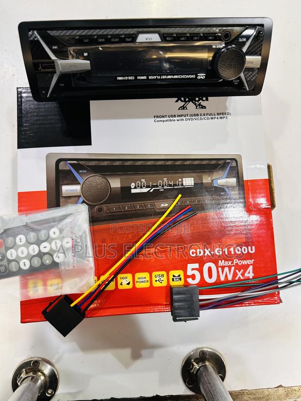 606 Mp3 Radio – Rechargeable Portable Speaker - main view