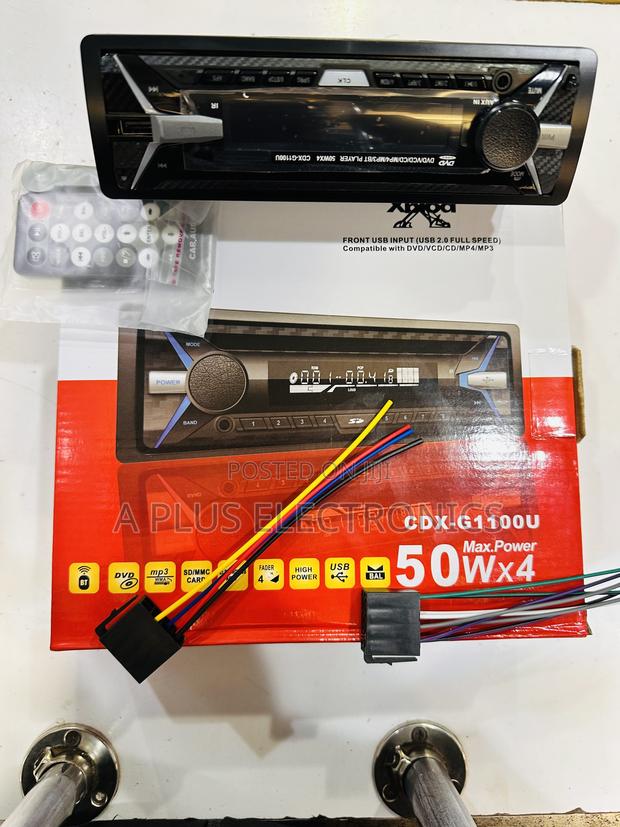 606 Mp3 Radio – Rechargeable Portable Speaker - thumbnail 2