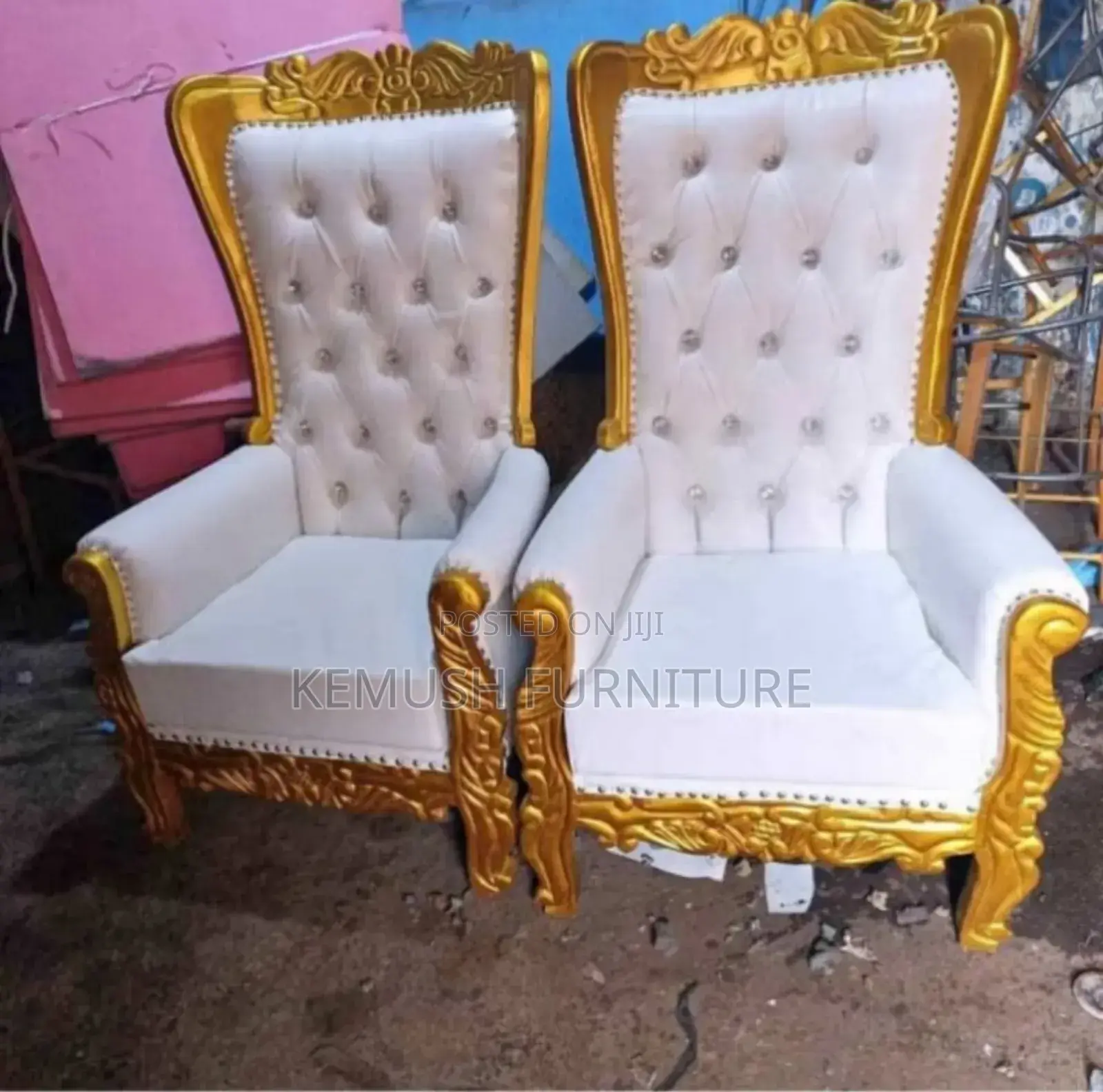 King Chair in White and Gold in Colour