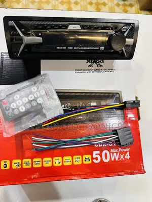 606 Mp3 Radio – Compact Music Player With Fm
