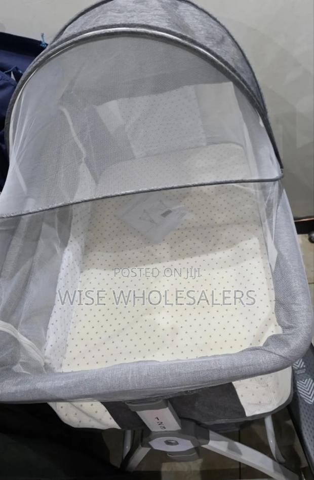 Portable Baby Bassinet or Co Sleeper