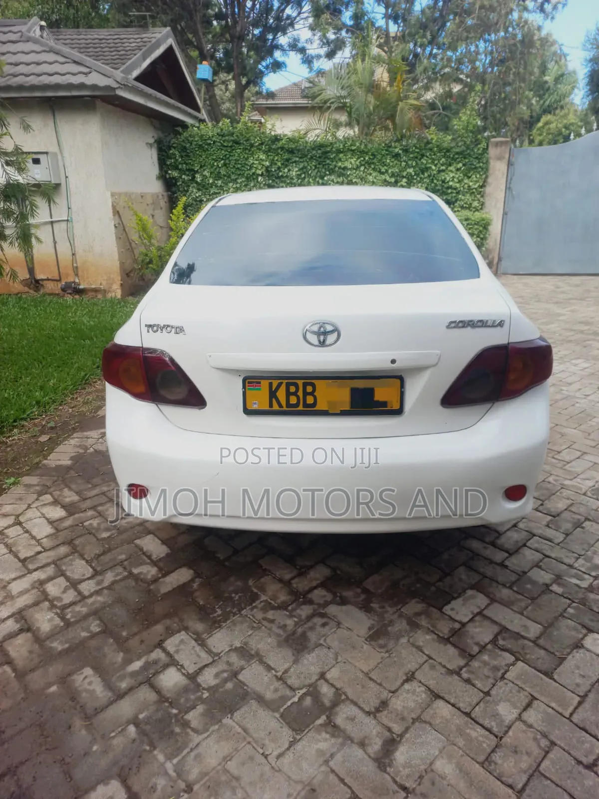 Toyota Corolla 2002 White
