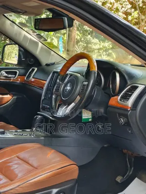 Jeep Grand Cherokee 2012 Black