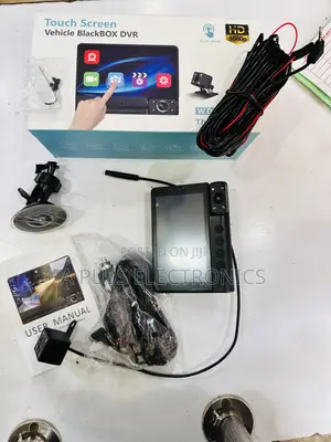 C12 Dash 3 Cameras (Touch Screen) – 24/7 Car Monitoring System