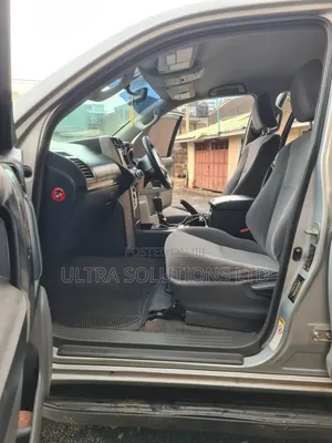 Toyota Land Cruiser Prado 2010 Silver