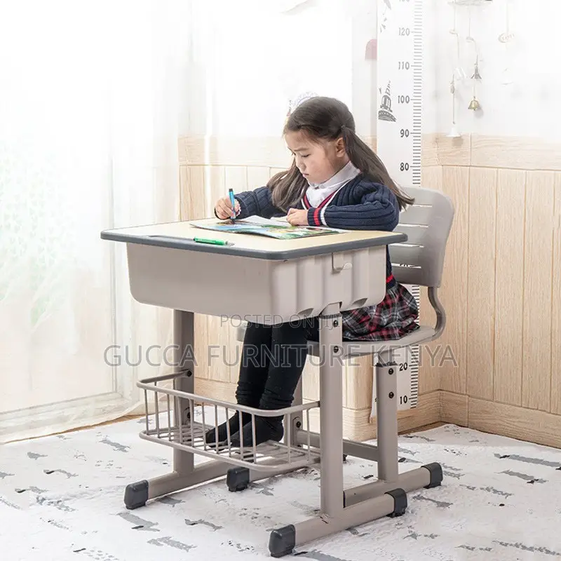 Heigh Adjustable Kids Study Desk And Chair Set