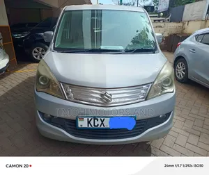 Suzuki Solio 2012 Silver