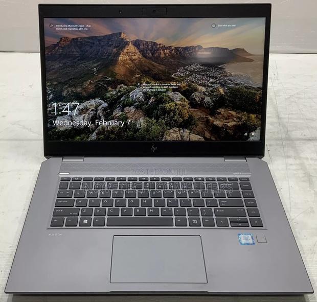 Laptop HP ZBook Studio G5 16GB Nvidia SSD 512GB - main view