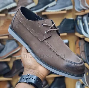 Quality Casual Leather Low Cut Flat Sole Rubber Sole Shoes