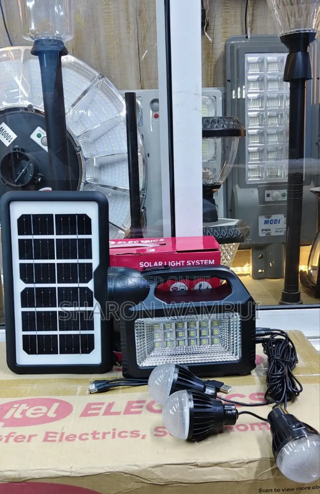 New Itel G11 Solar With 3led Bulbs/Itel G11 Solar With 3 Led Bulbs