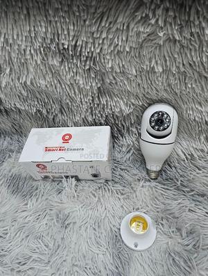 Bulb PTZ Camera 360° Rotating Security Light Camera for Home - thumbnail 2