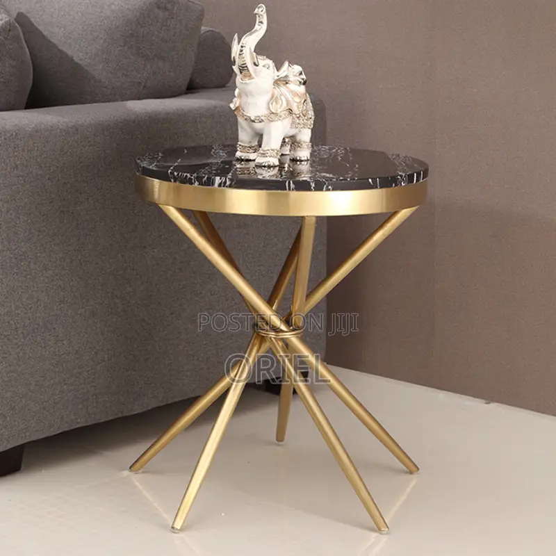 Round Coffee Table : Artistic Modern Coffee Table