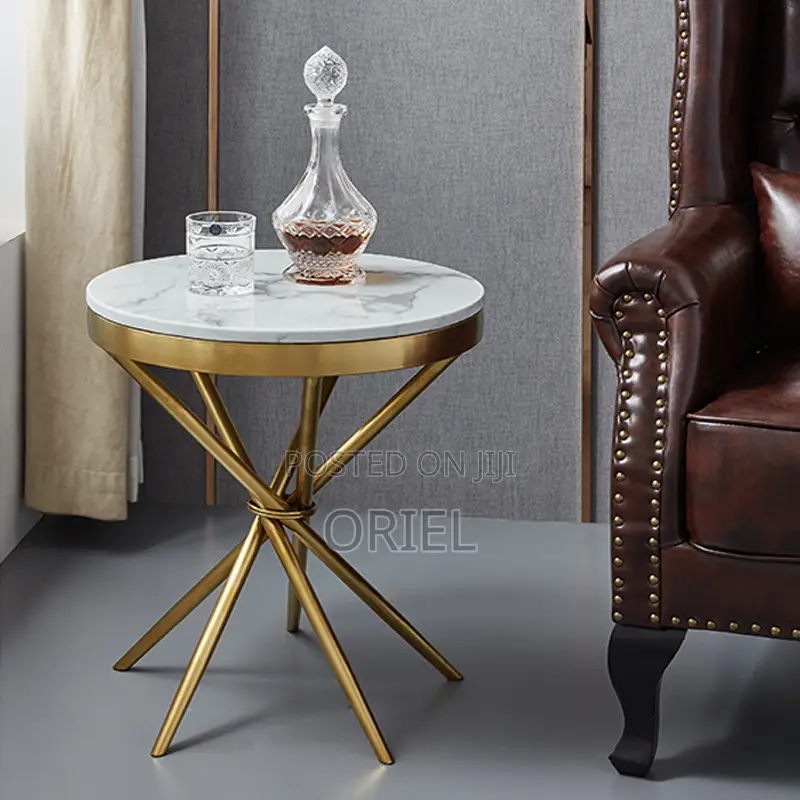 Round Coffee Table : Artistic Modern Coffee Table