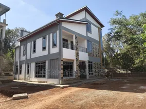 5bdrm Maisonette in Kerarapon Drive, Ngong for sale
