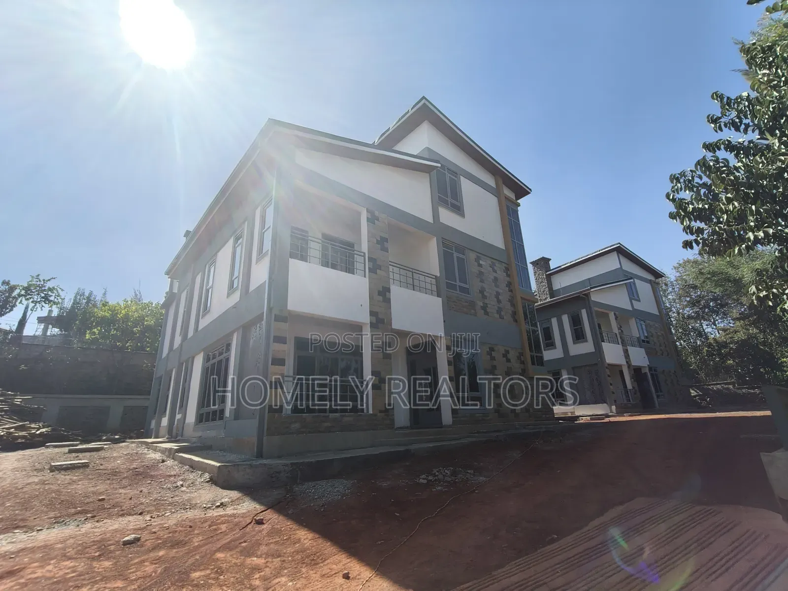5bdrm Maisonette in Kerarapon Drive, Ngong for sale