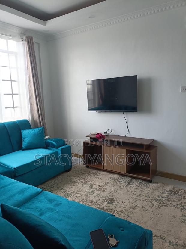 3 Bedroom Airbnb Apartment - thumbnail 2