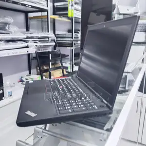 Laptop Lenovo ThinkPad P53 8GB Intel Core i7 HDD+SSD 256GB