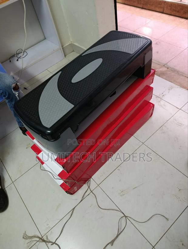 Medium Aerobic Steps With 2 Adjustments - main view