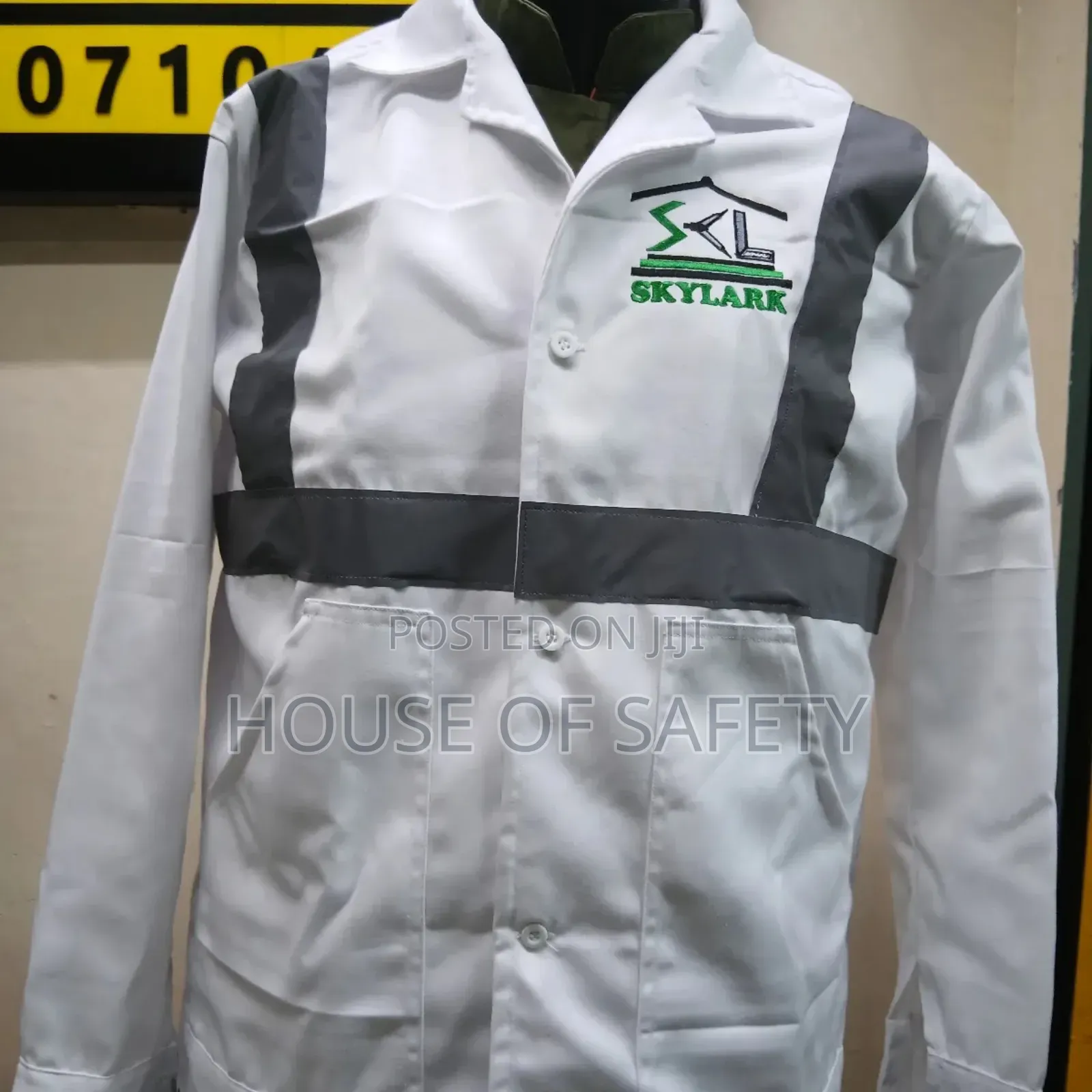 Jackets to Keep Out Wind During Site Visit