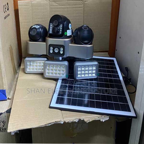 High Brightness Colored 12mp 4g PTZ 3 Lens Cam With Solar Flood Light