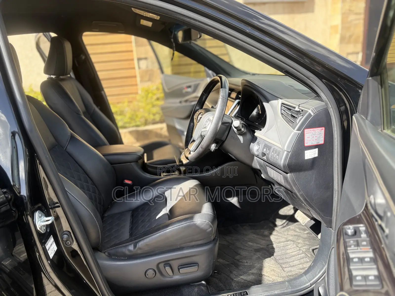 Toyota Harrier 2.0 2019 Black
