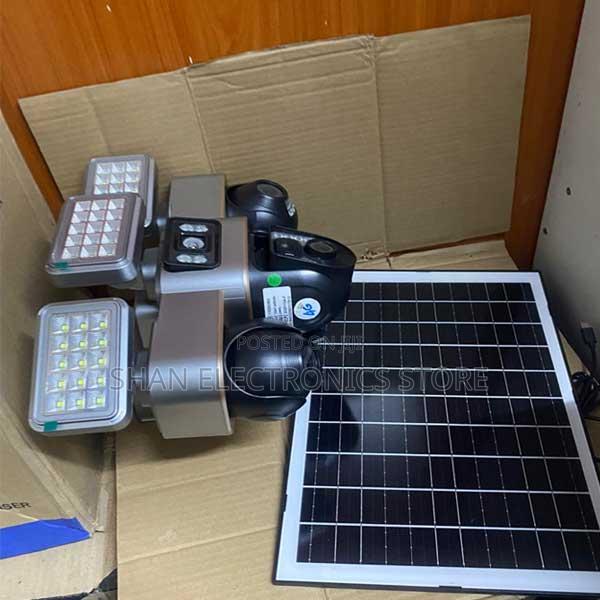 24/7 Surveillance Colored Night Vision 12mp 4g PTZ 3 Lens Cam