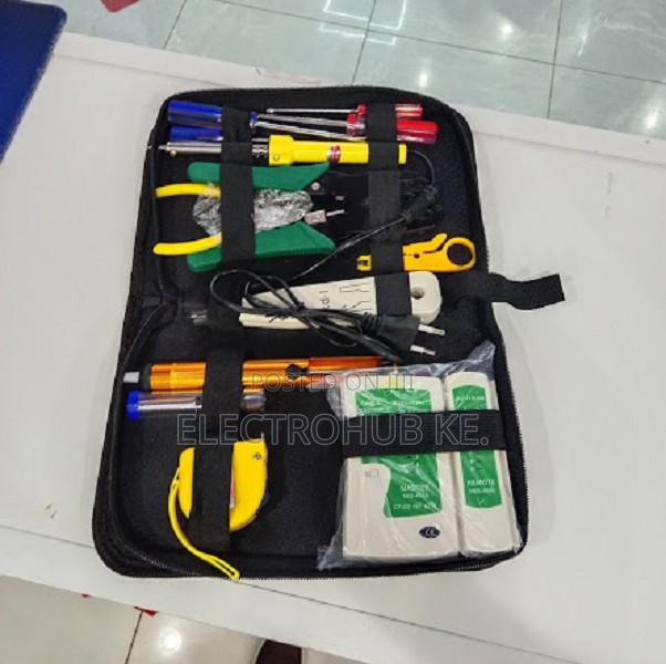 Multi- Function Networking Repair Tool Kit For Installers - main view