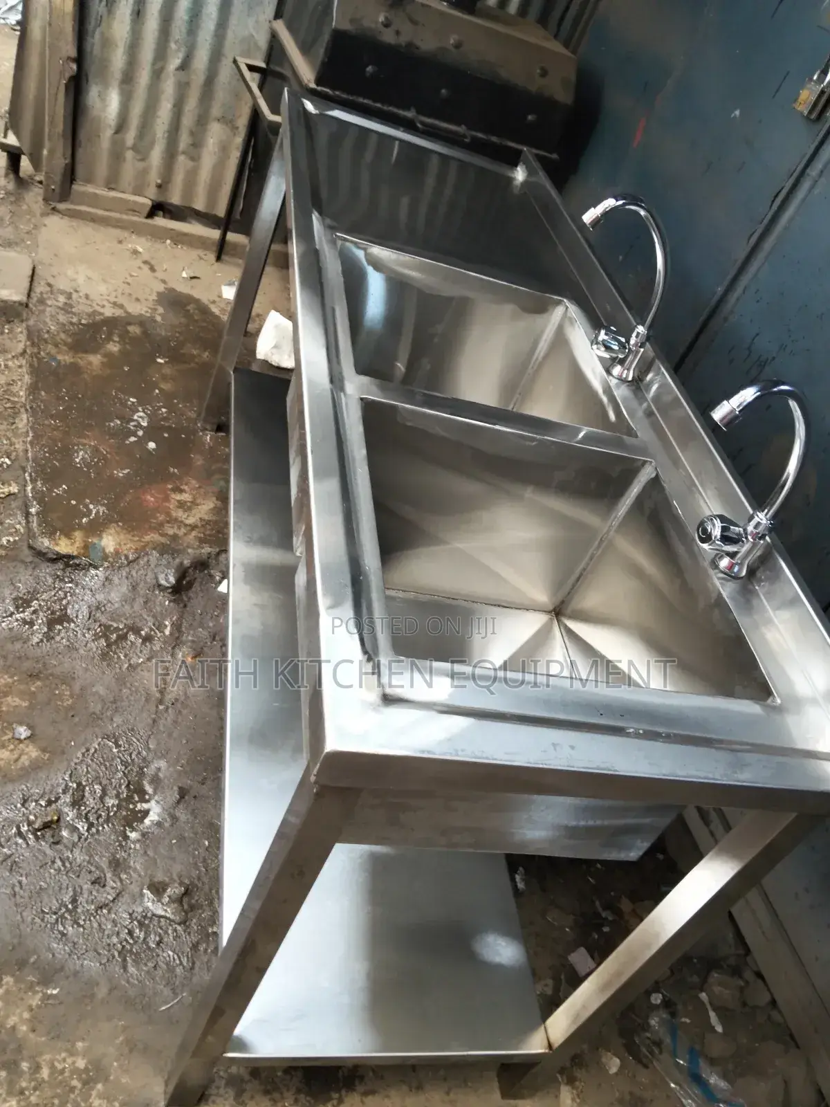 Double Bolw Stainless Steel Sink