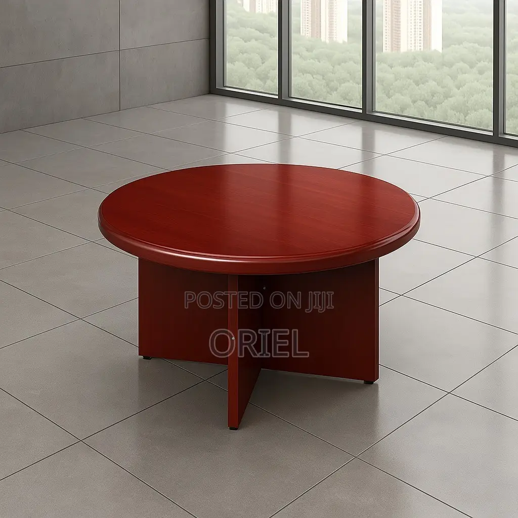 Modern Meeting Table : 4-Seater Round Conference Table