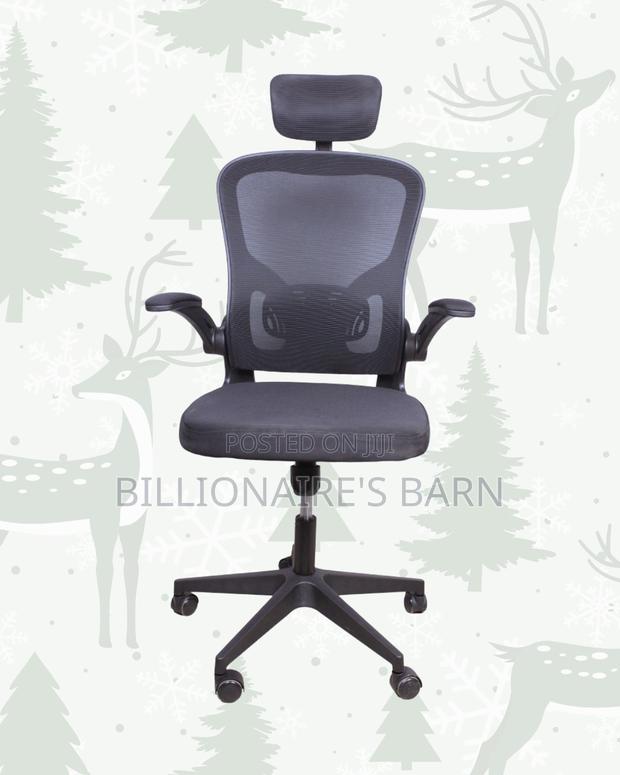 Grey Ergonomic Office Chair — Workday Comfort, Adjustable Headrest - thumbnail 3