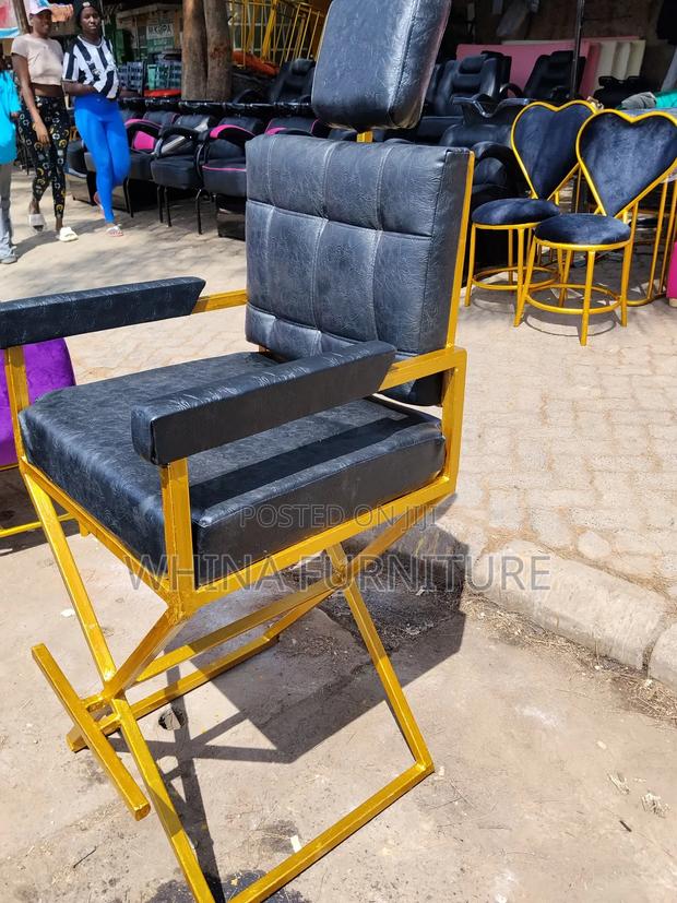 Make Up Chair - main view