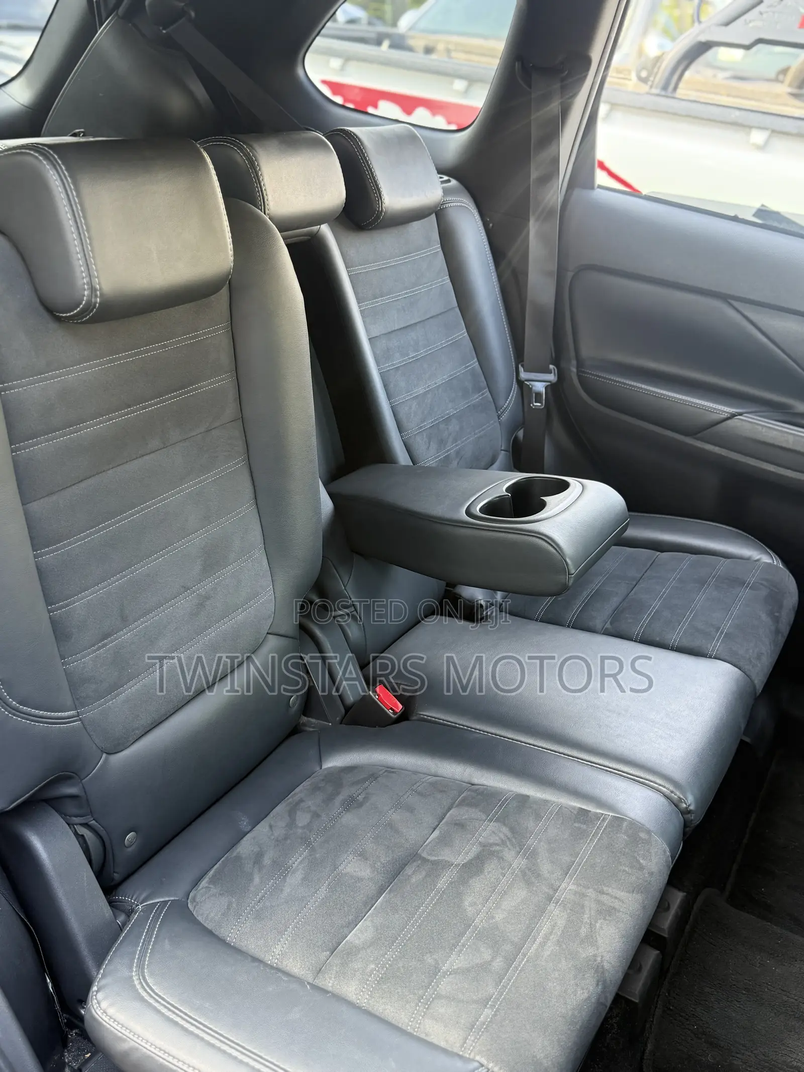 Mitsubishi Outlander SEL AWC 2019 Black