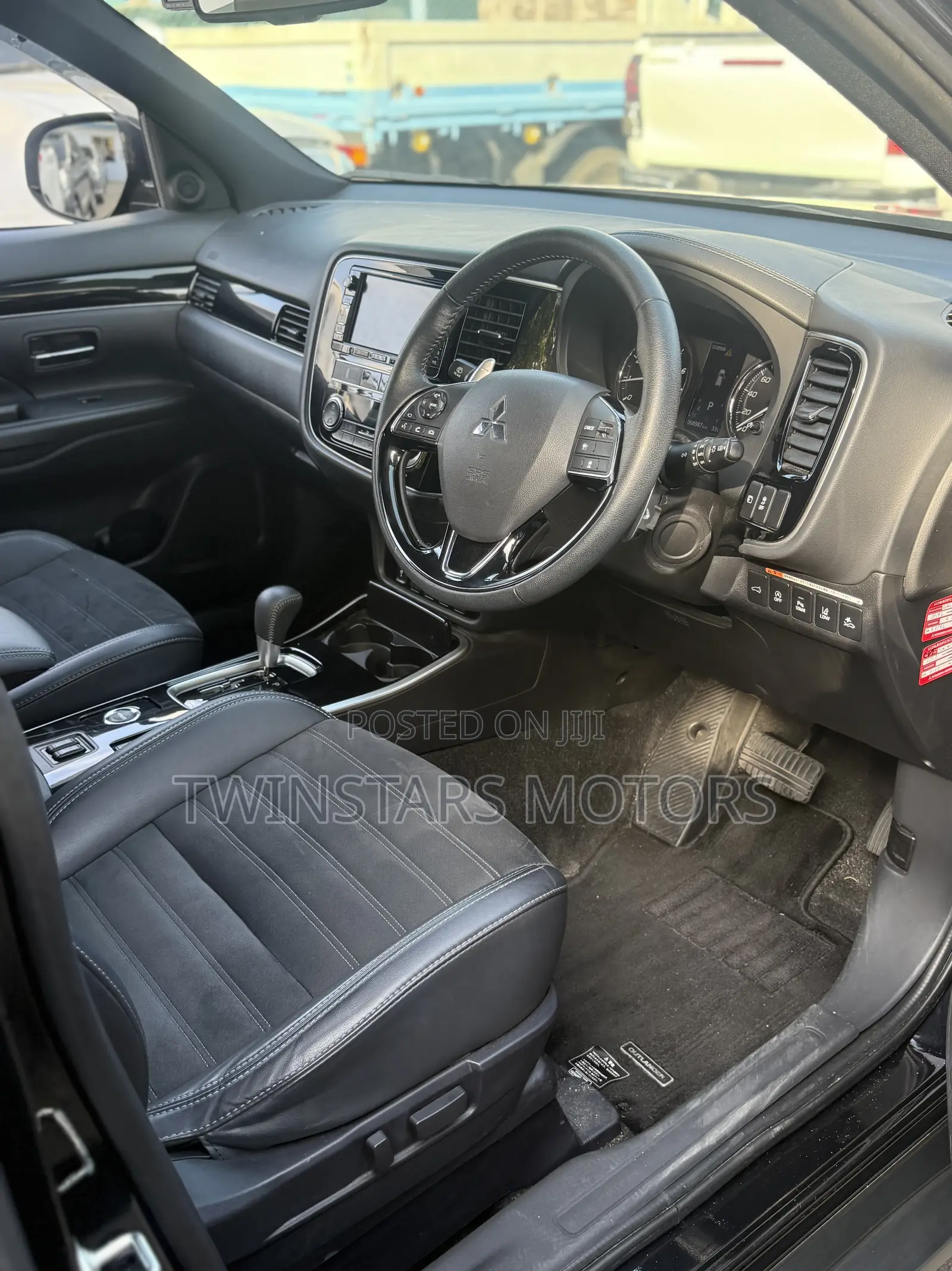 Mitsubishi Outlander SEL AWC 2019 Black