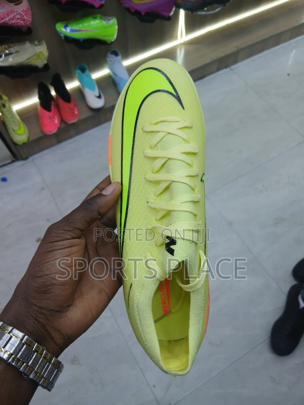 Nike Vapor 16 Ag Turf Football Trainers