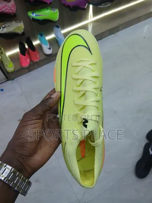 Nike Vapor 16 Ag Turf Football Trainers