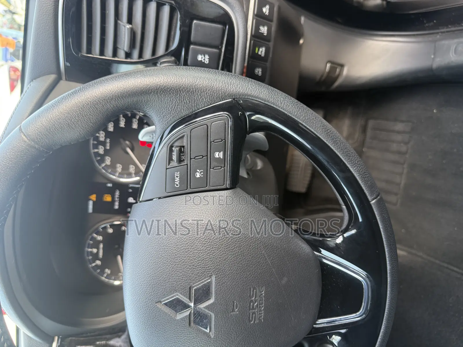 Mitsubishi Outlander SEL AWC 2019 Black