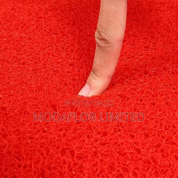 Spaghetti Mat – Durable Flooring for High Traffic Areas