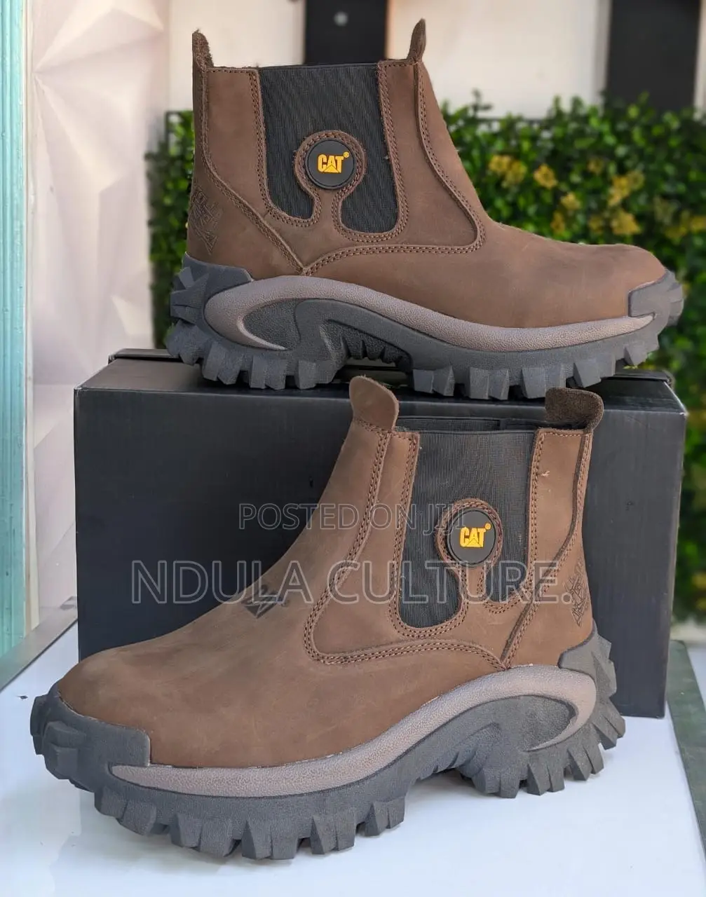 Cat High Cut Boot