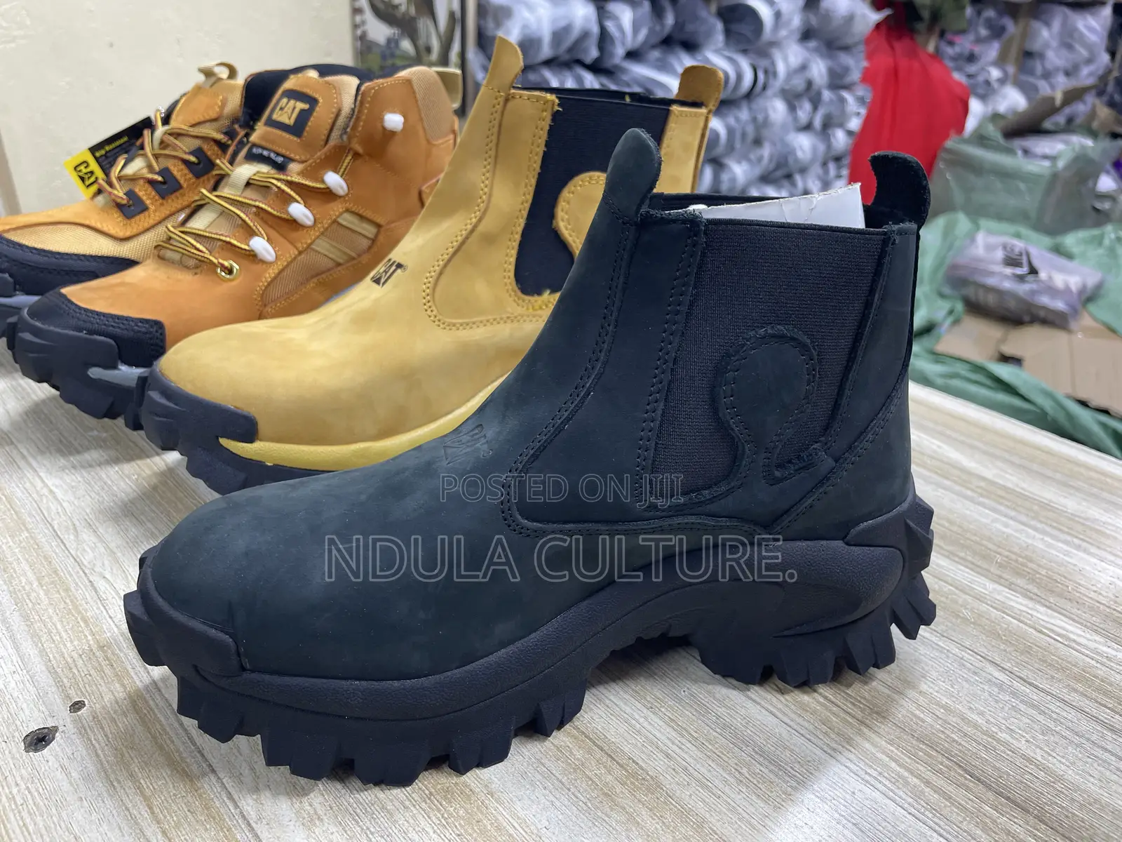Cat High Cut Boot