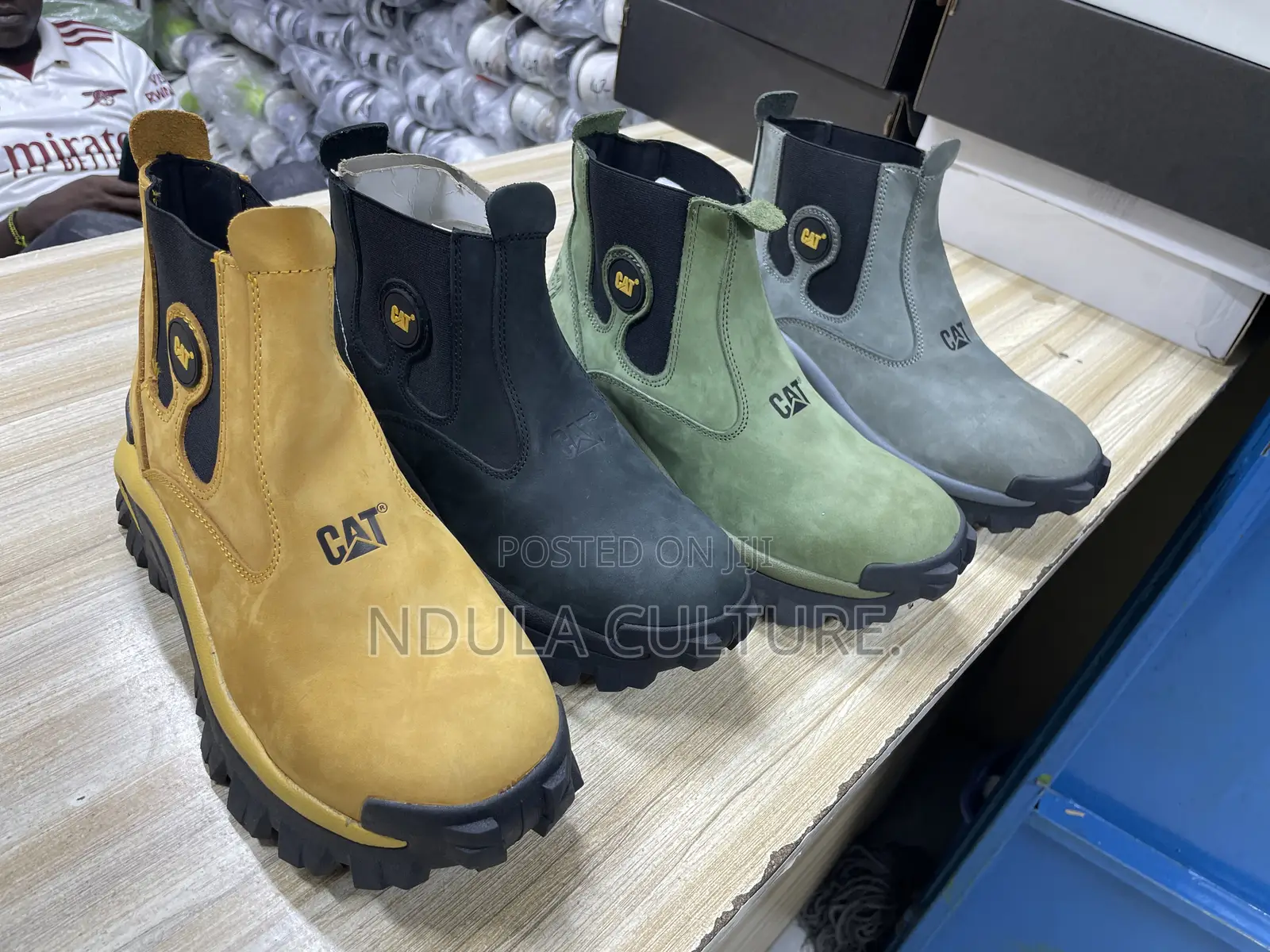 Cat High Cut Boot
